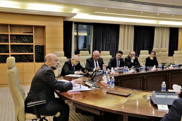 الرزاز: الحكومة ستطلق خلال أيام أولويات عملها