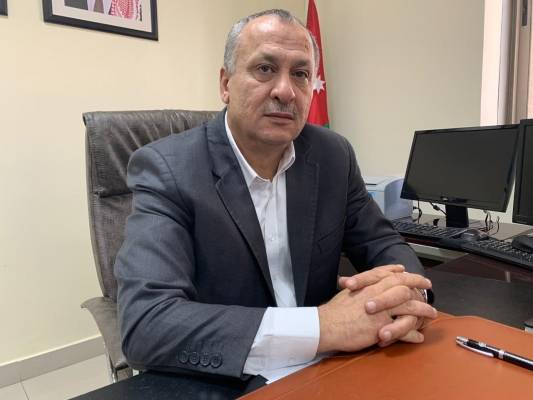 الخشمان يشكر السميران ويوضح مصير مستشفى الزرقاء الحكومي القديم