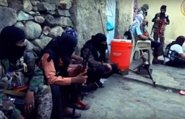 الكشف عن تفاصيل مثيرة لـعرائس داعش .. وقصة الشقيقات الثلاث