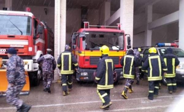 حريق 5 محلات وحافلة داخل مجمع المحطة في عمان