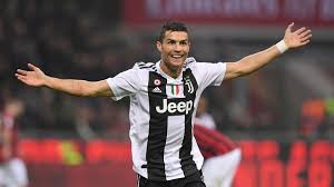 المطلوب من رونالدو للفوز بالكرة الذهبية