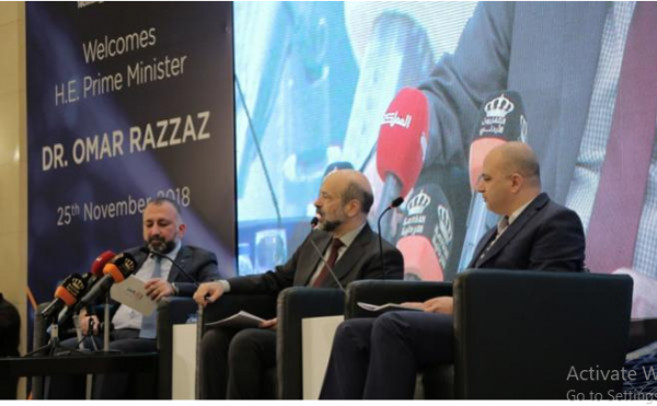 الرزاز: قطاع الاتصالات في الأردن يولّد طاقة كبيرة