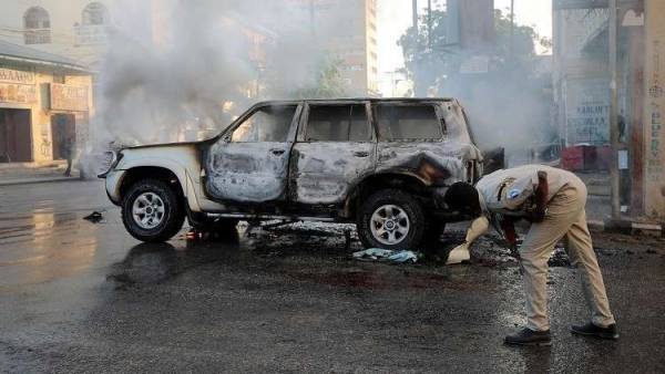 قتلى وجرحى بانفجار سيارة مفخخة في مقديشو..