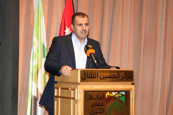 العميد ناهض المقابلة وكلمات رجولية بحق عمال الوطن