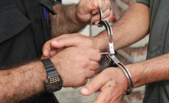 البحث الجنائي  يلقي  القبض  على احد اللصوص داخل صيدلية