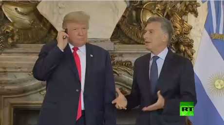 ترامب يومئ برأسه دون أن يفهم شيئا! ومستضيفة يكشفه