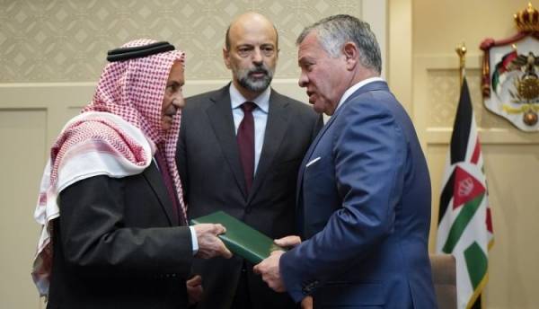 تقرير لجنة التحقيق المحايدة بحادثة البحر الميت بين يدي الملك