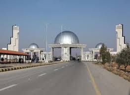 رئيس «آل البيت» بالوكالة: تفاقم الازمة المالية بالجامعة ونواجه صعوبة لتأمين رواتب العاملين