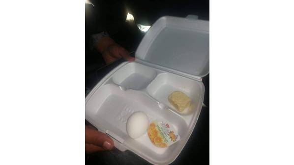 حقك تعرف: صورة وجبة قوات الدرك غير صحيحة