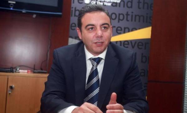 رجل الاعمال رياض الخشمان يكتب :اهمية السوق المالي لتوقعات الاقتصاد والموازنة لعام ٢٠١٩