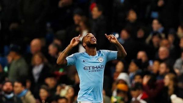 تحقيقات بإهانة عنصرية للاعب مانشستر سيتي