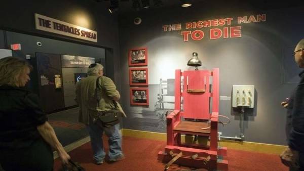 لماذا يفضل الأمريكيون الإعدام على الكرسي الكهربائي؟