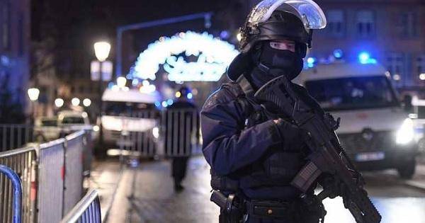 مواصفات لافتة لمنفذ هجوم ستراسبورغ.. وحدث مزعج سبق بساعات