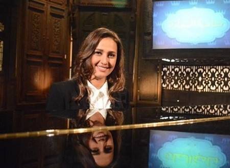 حلا شيحة بلوك جديد يثير الإعجاب (صور)