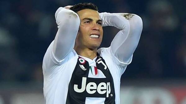 شاهد بالصـور: مخدرات رونالدو في قبضة الشرطة