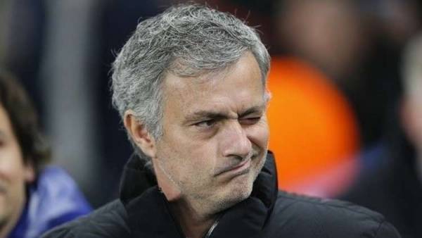 إقالة مورينيو تكلف مانشستر يونايتد مبلغا ضخما