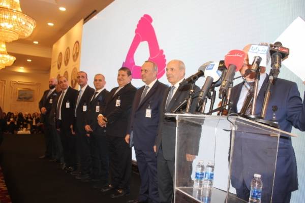 حضور جماهيري مهيب في حفل اشهار كتلة العهد لانتخابات غرفة تجارة عمان – شاهد الصور