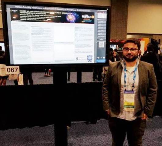 الطالب محمد موسى المبتعث من عمان الاهلية للدكتوراة بـ جامعة برادفورد يشاركبمؤتمرالرابطة الأمريكية لعلم الصيدلة في واشنطن