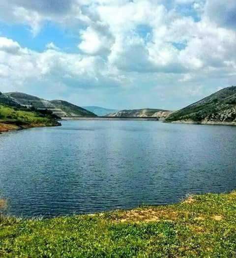 (8ر2389) مليون متر مكعب نسبة الهطول المطري الخميس