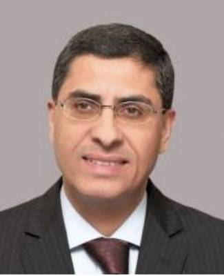 د. عاهد الوهادنة .. تاريخ حافل بالعطاءات ومستقبل واعد بالأنجازات ..