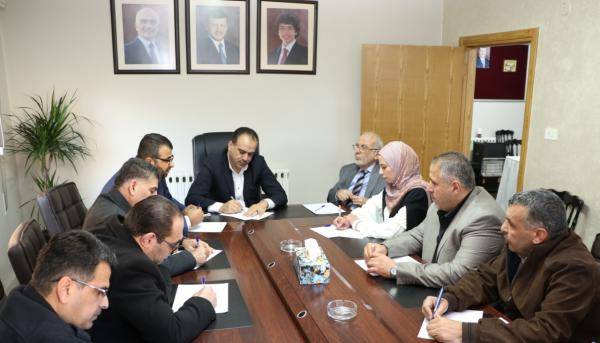 تجار المواد الزراعية يطالبون بفتح أسواق للمنتج الزراعي