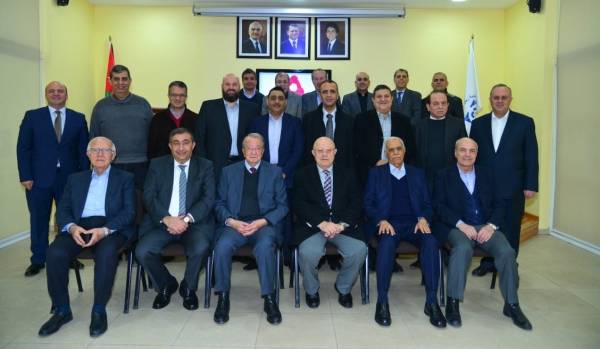 كتلة عهد تعرض برنامجها الانتخابي أمام  جمعية رجال الأعمال