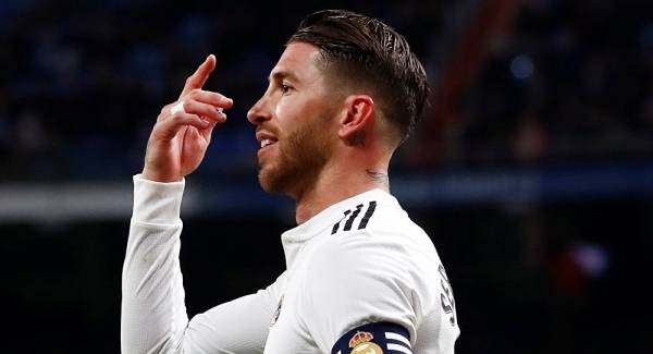 مواجهة بين راموس والجمهور بسبب الجرم القديم