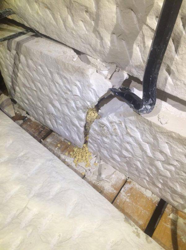 ضبط ٣٠٠ ألف حبة كبتاجون مخدرة مخبأة داخل قطع من حجر البناء