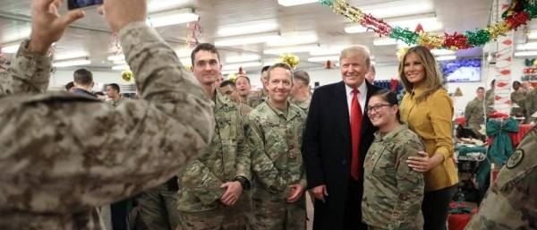 بالصور: ترامب يصل العراق في زيارة مفاجئة للقوات الأمريكية