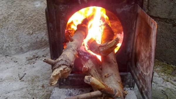 وفاة وافدين إثر حادث اختناق في عمان