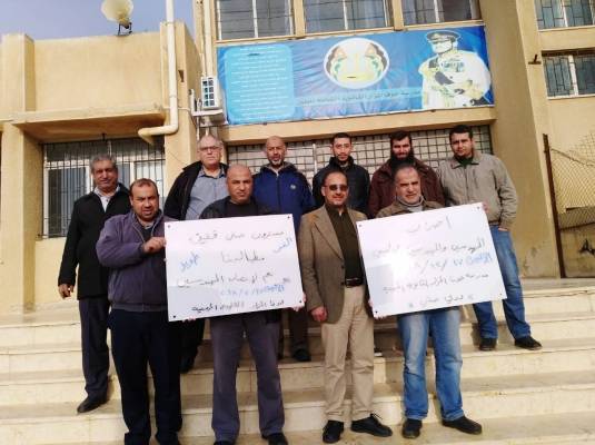 مهندسي التربية يواصلون الاضراب