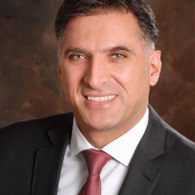 طهبوب : تقلب التشريعات والقوانين أضرت بالقطاعات التجارية