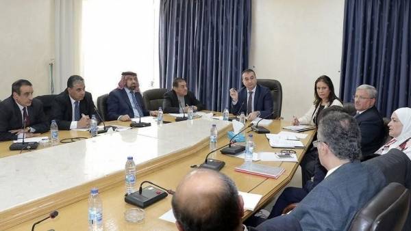 لجنة الطاقة تحول اتفاقية الغاز للمجلس ..وزيادين يعلق لدينا البدائل عن الغاز الإسرائيلي