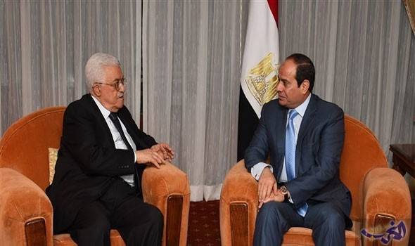 السيسي يبحث مع أبو مازن مستجدات القضية الفلسطينية