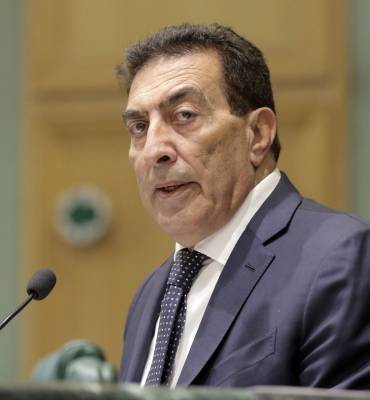 الطراونة يؤكد خلال اجتماع قانونية النواب ضرورة أن يشمل العفو العام أكبر عدد من الجرائم