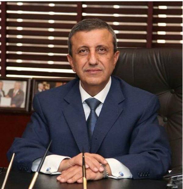 عيسى مراد  في مقال  مؤثر وهام ... قاطرة القطاع الخاص: قرن حافل لغرفة تجارة عمان 