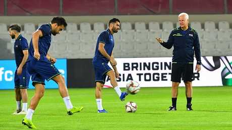 الاتحاد السوري لكرة القدم يقيل مدرب منتخب نسور قاسيون