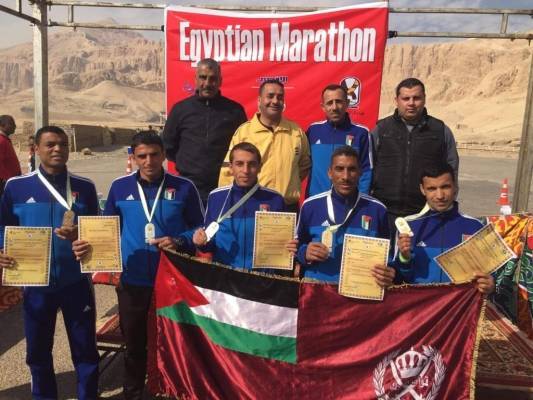 عداؤو الدرك يحصدون المراكز الأولى في ماراثون الأقصر الدولي