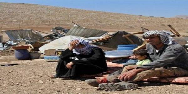 الاحتلال يخطر عائلات مقدسية بإخلاء عمارة لصالح المستوطنين