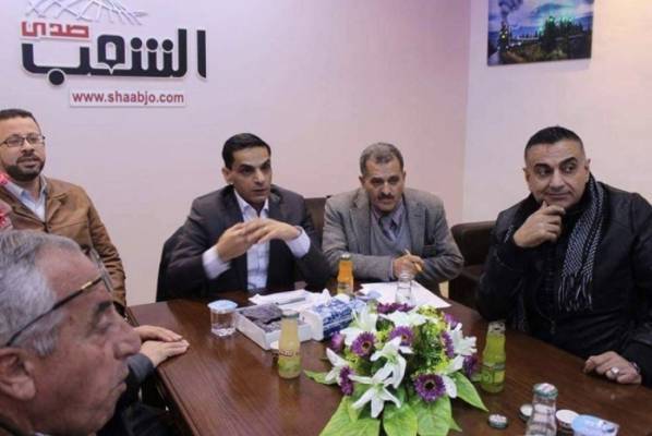 الزرقاء : نقيب الصحفيين وأعضاء مجلس الأدارة يلتقون الهيئة العامة في صدى الشعب