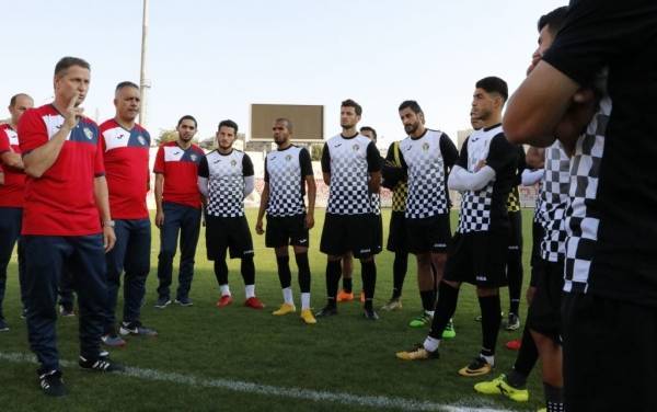 المنتخب الوطني ينتقل إلى دبي استعدادا لدور الستة عشر بكأس اسيا