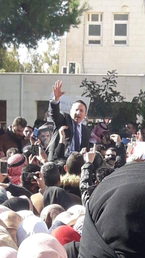 أبو رمان : قضية نظام العلامات في البلقاء التطبيقية ستحال الى اللجنة النيابية