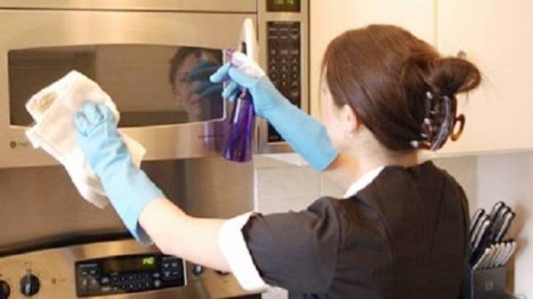 نقابة اسقدام العاملين في المنازل تطبق قرار الحصول على ختم النقابة للمعاملات ـ (تفاصيل)