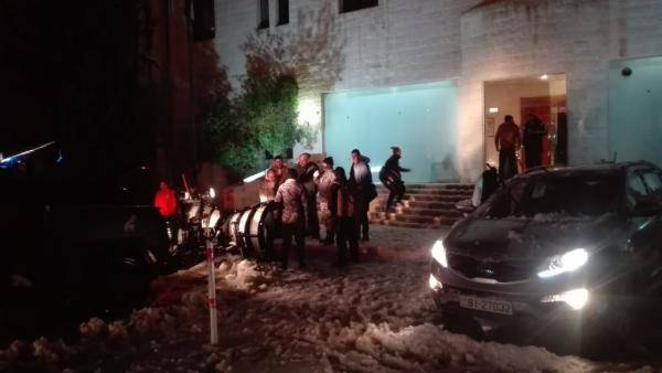 الدرك يؤمن نشميات المنتخب بآلياته (صور)