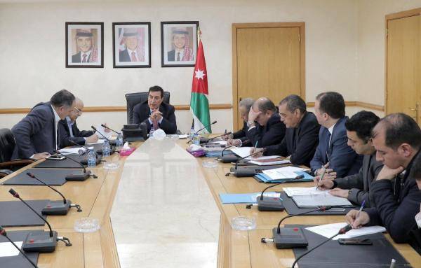 الطراونة: اتفاق مع الحكومة بشأن الغارمات وقروض الطلبة