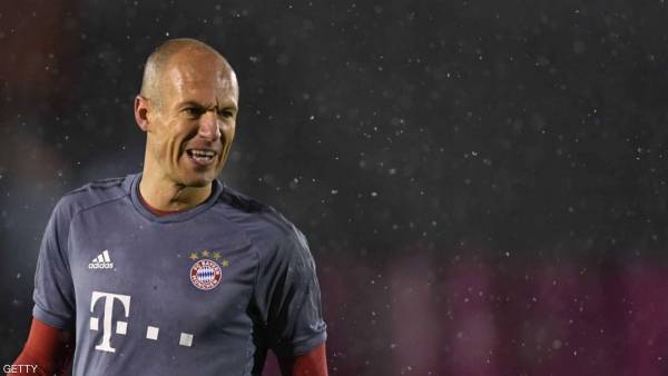 صيف ساخن في ملاعب الكرة.. 10 نجوم في سوق الانتقالات