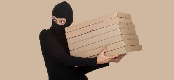 لص ظريف يشعل مواقع التواصل الاجتماعي