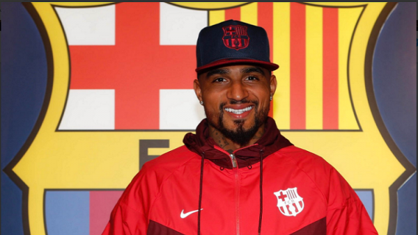 رسميا..برشلونة يعلن ضم مهاجم جديد