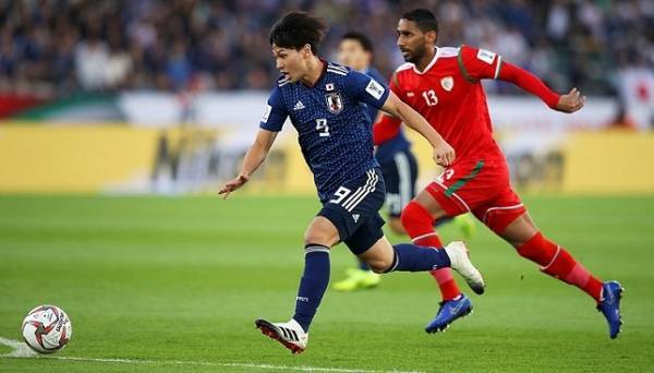 منتخب اليابان يتأهل لنهائي كأس أسيا