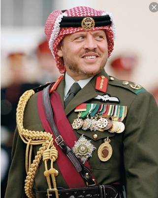 كل عام وسيدي وتاج رأسي بألف خير ...